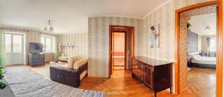 Апартаменты Apartland Romanovskaya Sloboda Минск Апартаменты с балконом-10
